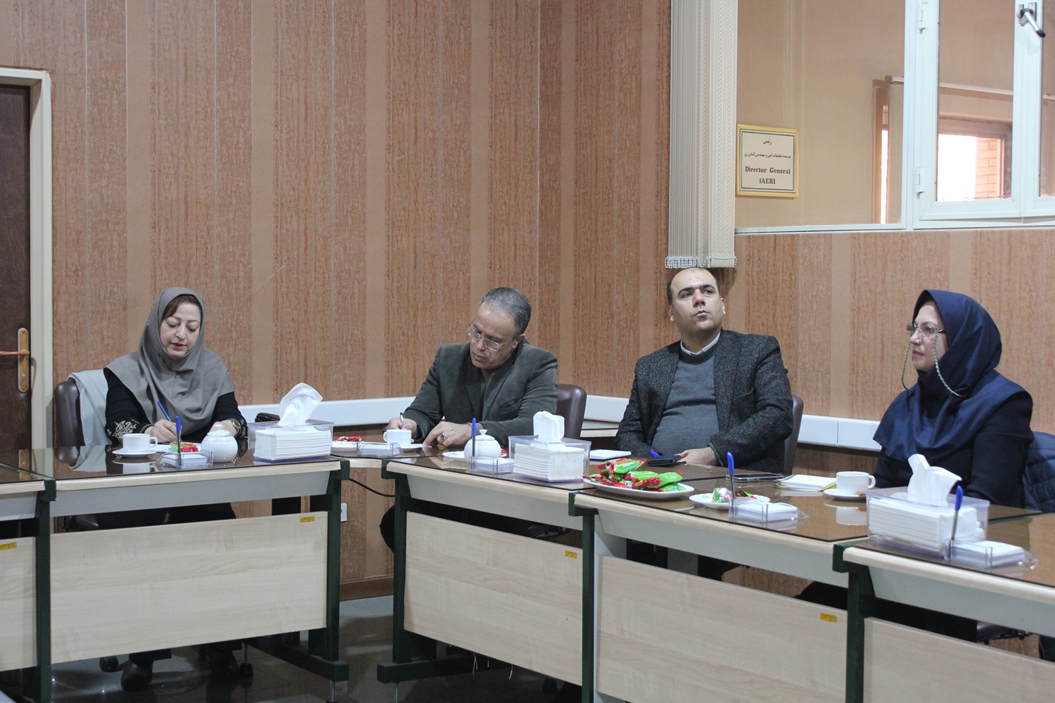 نشست مشترک ریاست موسسه با مدیرکل دفتر امور فناوری سازمان - 1