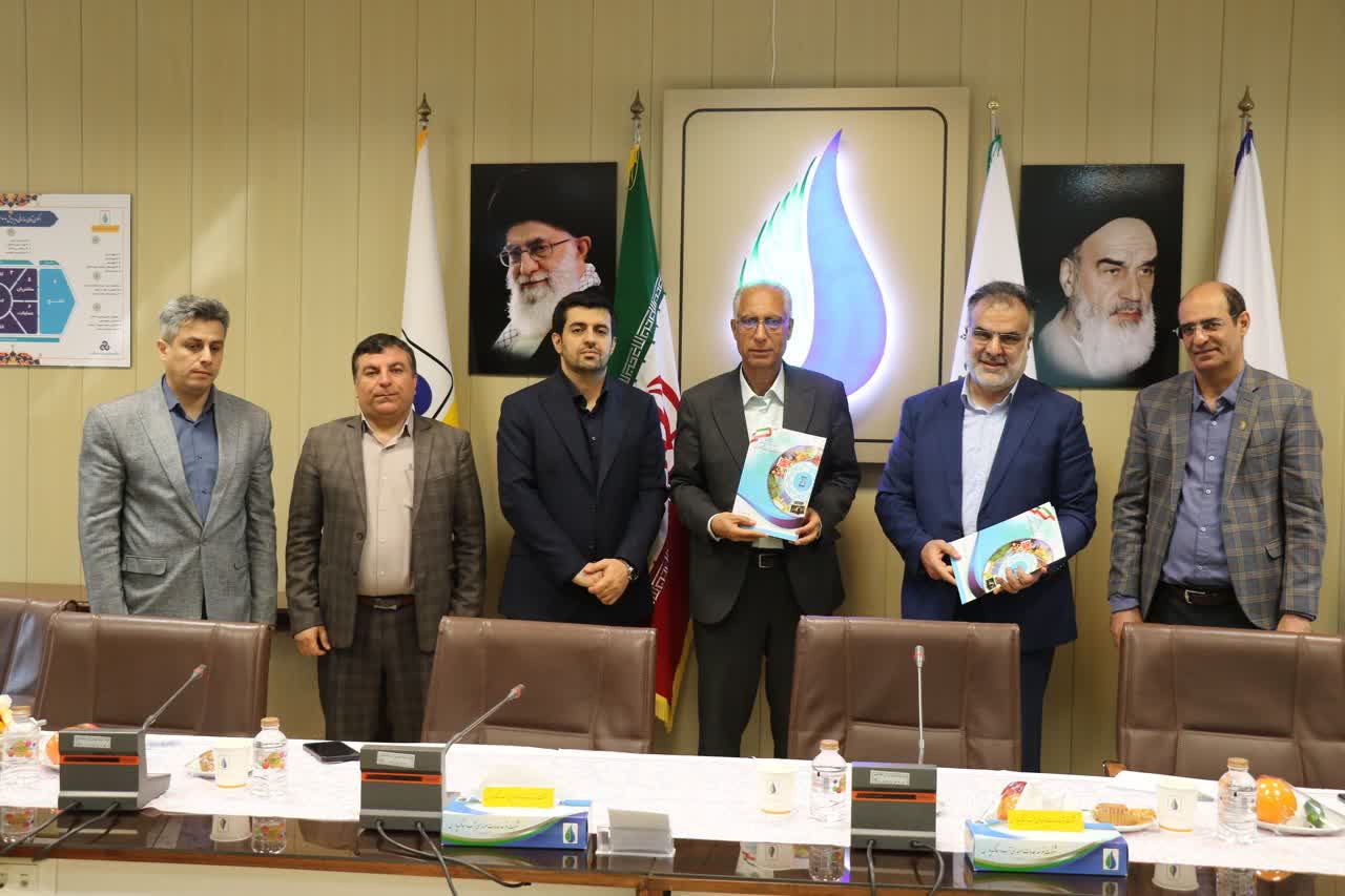 امضای تفاهم‌نامه همکاری میان موسسه تحقیقات فنی و مهندسی کشاورزی و شرکت توسعه آب و خاک پارس